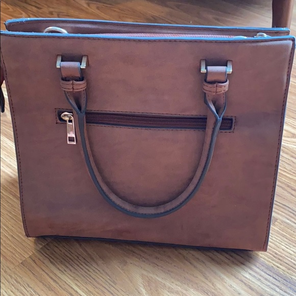 Handbag - Picture 2 of 3